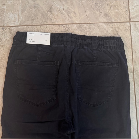 American Eagle Jegging Jogger HR Short size 8 NWT - Picture 3 of 5